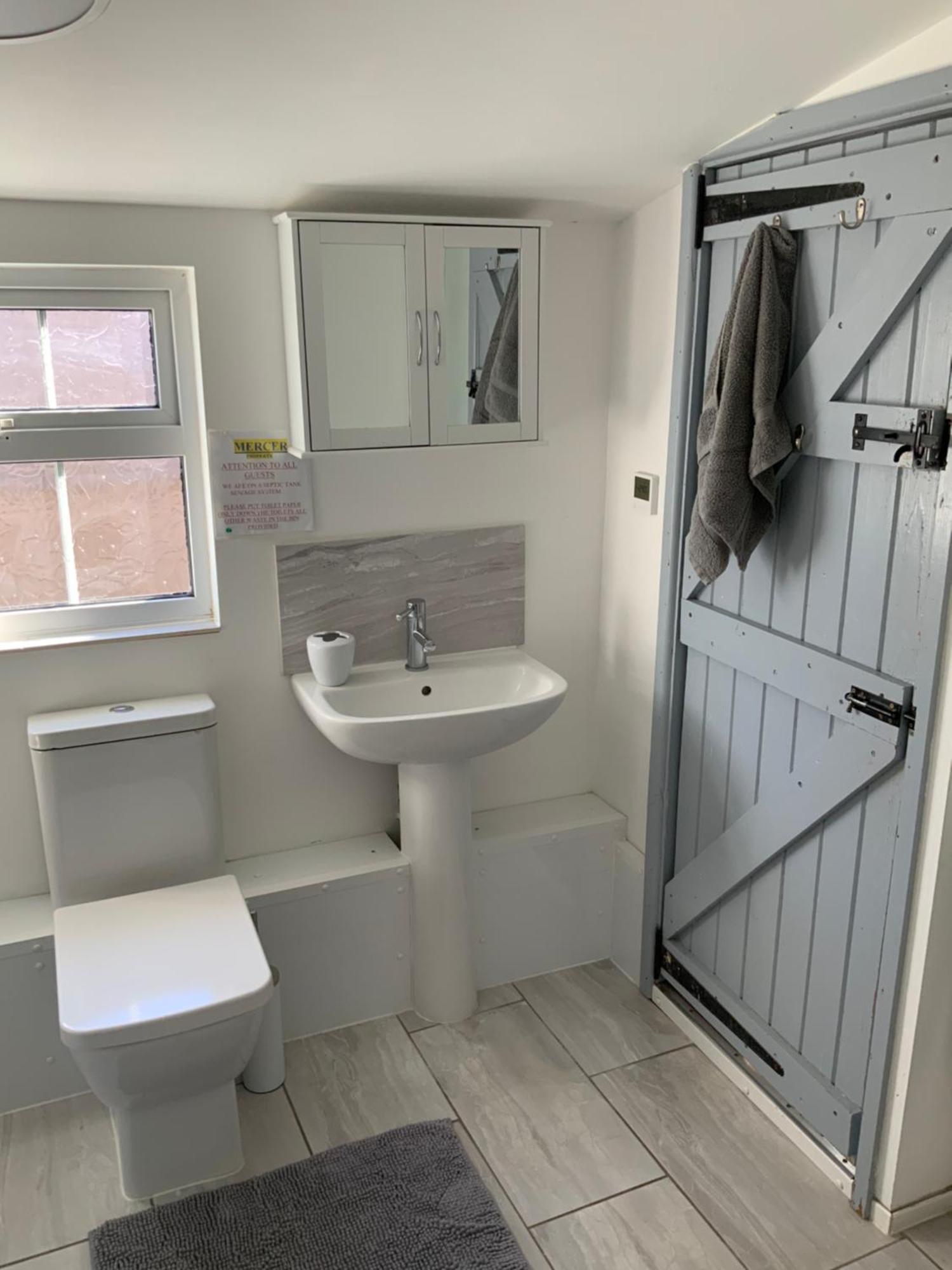 Woodpecker Cottage At Frog Trotters Cottages Hartpury Eksteriør bilde